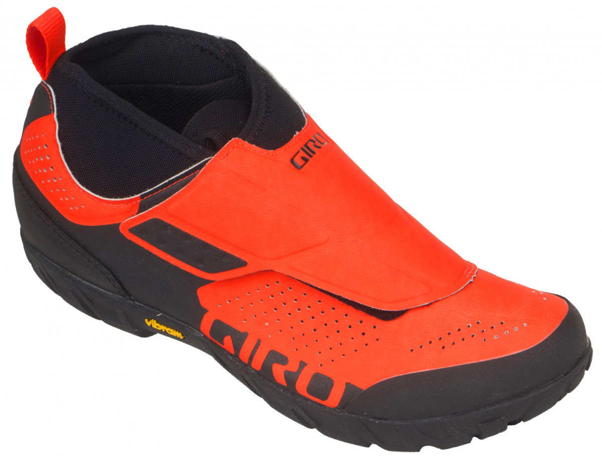 Велотуфли Giro Terraduro Mid красно-черные Красный 7077346, 7077342,  7077345, 7077343, 7077347, 7077348, 7077344 - отзывы, видео, инструкция.  2019 год Велообувь MTB : Велосипедный магазин VeloOnline