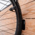 Крепление для хранения велосипеда Lezyne Wheel Hook (Black) 4 Lezyne Wheel Hook 4710582 548741