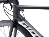 Велосипед Giant TCR Advanced Pro Team Disc (Matte Carbon/Gloss Unicorn White) 8 Giant TCR Advanced Pro Team Disc 2100011106